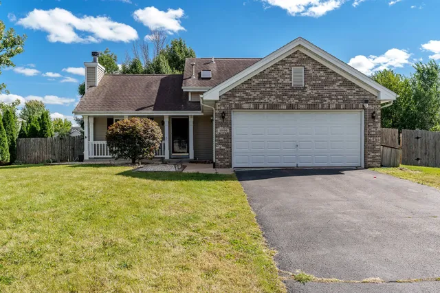 $274,900 | 1996 Broadmoor Road, Rockton, IL 61072