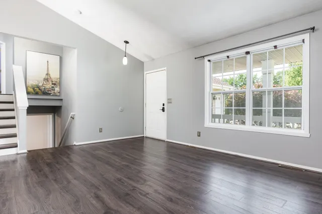 $274,900 | 1996 Broadmoor Road, Rockton, IL 61072