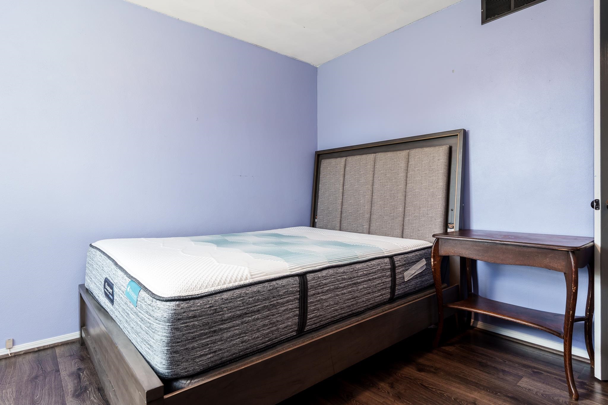 1996 Broadmoor Road Rockton, IL 61072 - Photo 33 of 45 a bed sitting in a bedroom next to a window