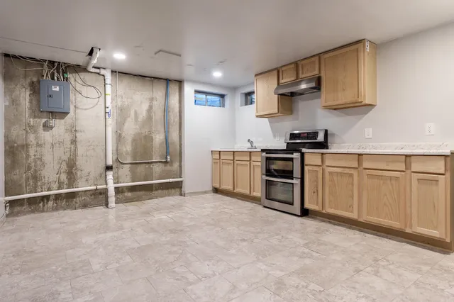 $274,900 | 1996 Broadmoor Road, Rockton, IL 61072