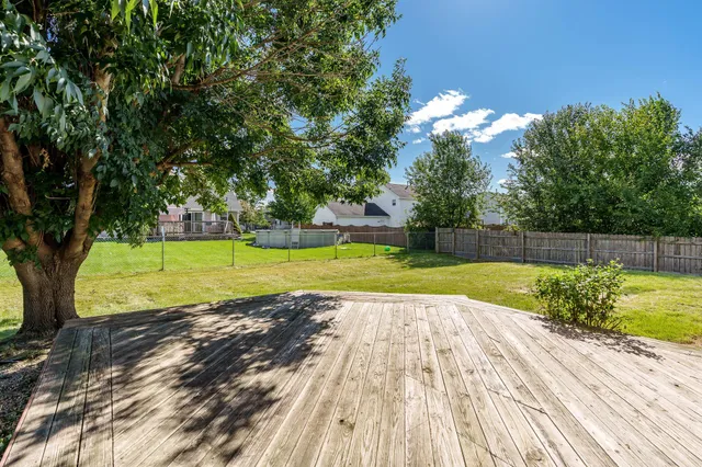 $274,900 | 1996 Broadmoor Road, Rockton, IL 61072