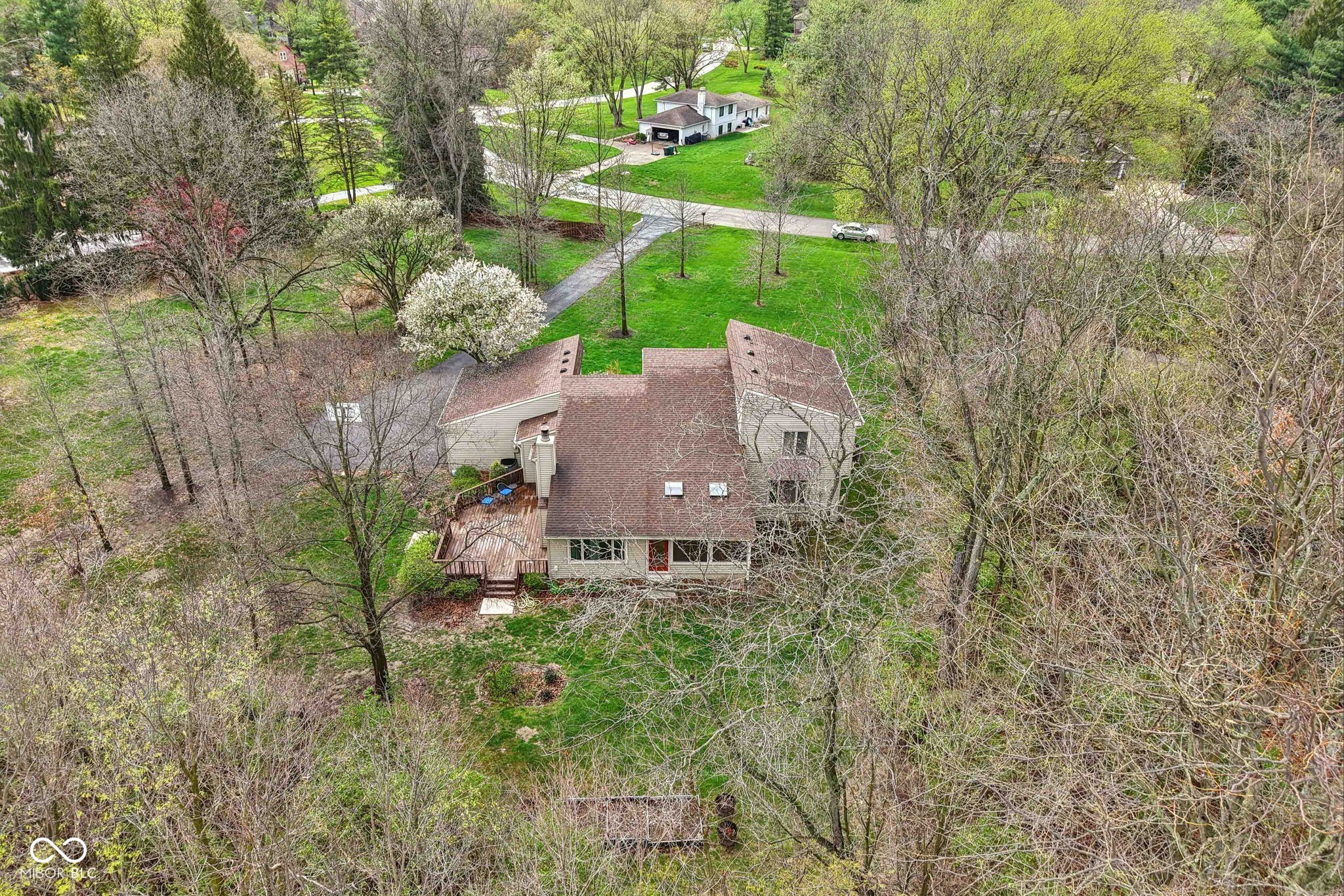 9927 Cumberland Ridge Lane Fishers, IN 46037 - Photo 2 of 63