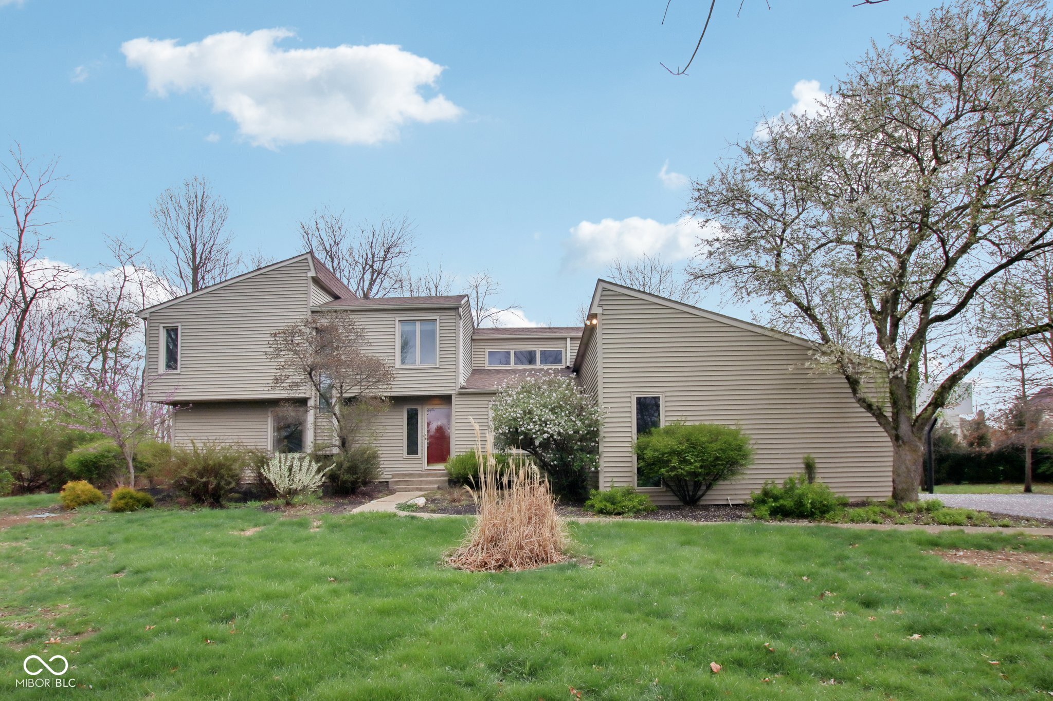 9927 Cumberland Ridge Lane Fishers, IN 46037 - Photo 3 of 63