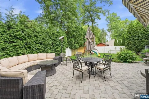 $1,150,000 | 58 Mackay Avenue, Waldwick, NJ 07463