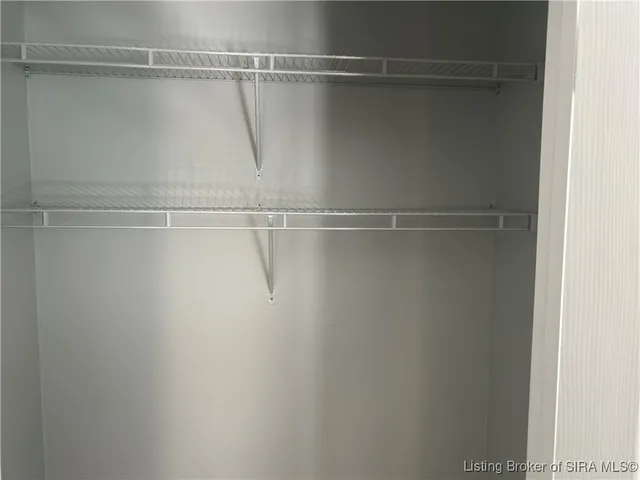 $159,900 | 3053 Wooded Way, Jeffersonville, IN 47130