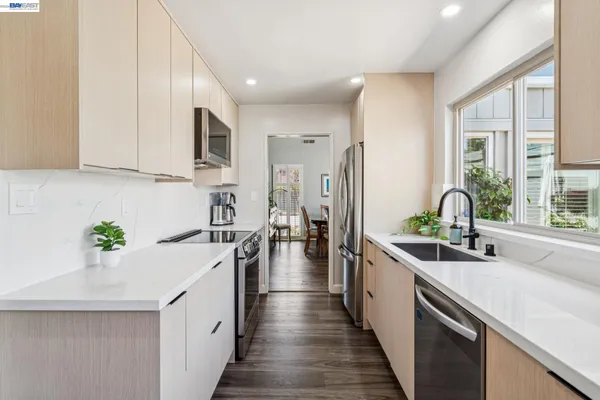 $795,000 | Bay Farm Island, Alameda, CA 94502