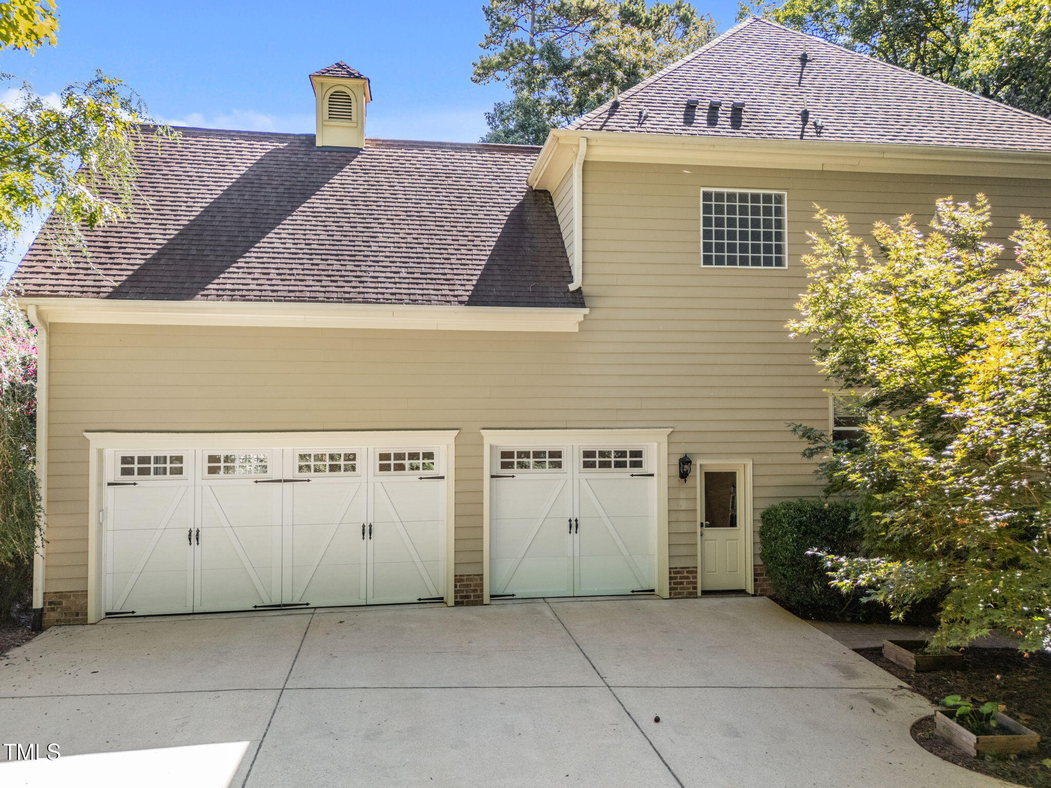 2409 Loring Court Raleigh, NC 27613 - Photo 52 of 60 a view of a house with backyard