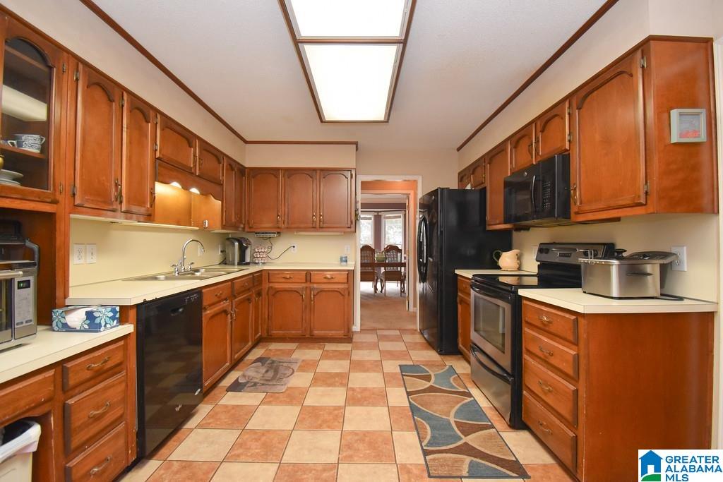 1102 Elm Drive Alabaster, AL 35007 - Photo 3 of 27