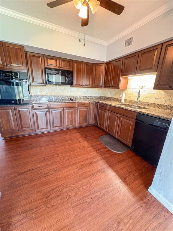2451 Canadian Way, Unit 47 Clearwater, FL 33763 - Photo 8 of 25