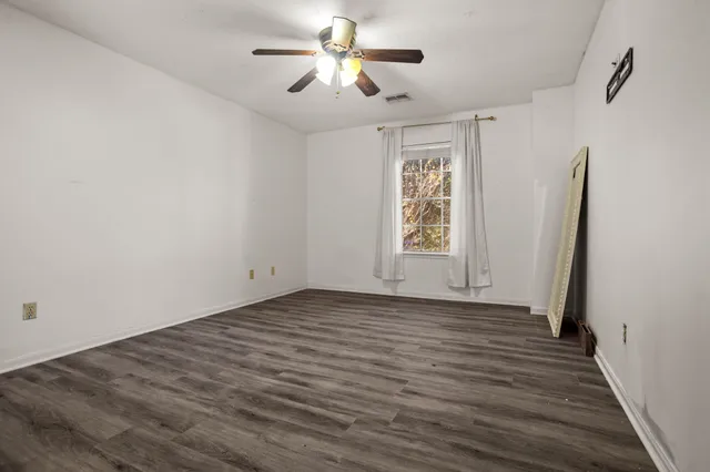 $299,999 | 8002 Makaha Circle, Houston, TX 77095