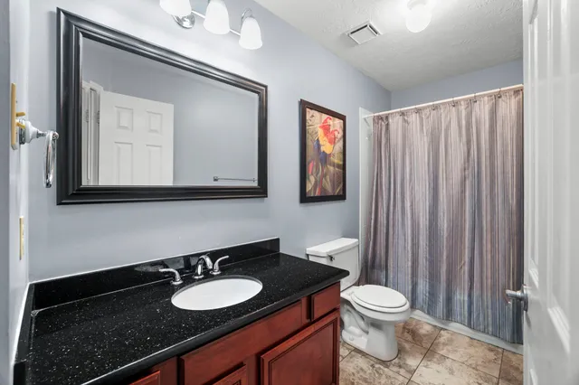 $299,999 | 8002 Makaha Circle, Houston, TX 77095