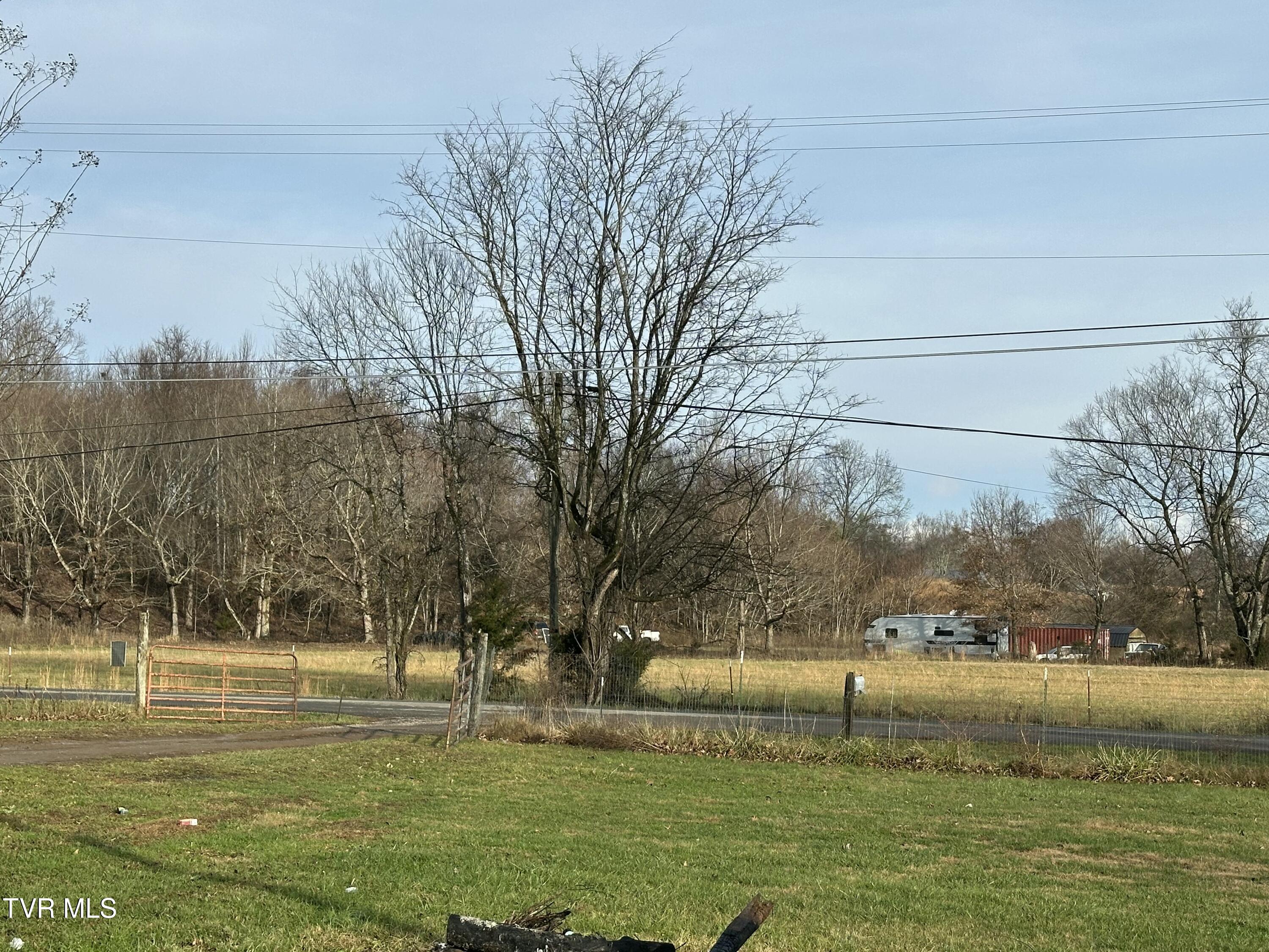 186 Liberty Hill Road Chuckey, TN 37641 - Photo 3 of 34 IMG_9212