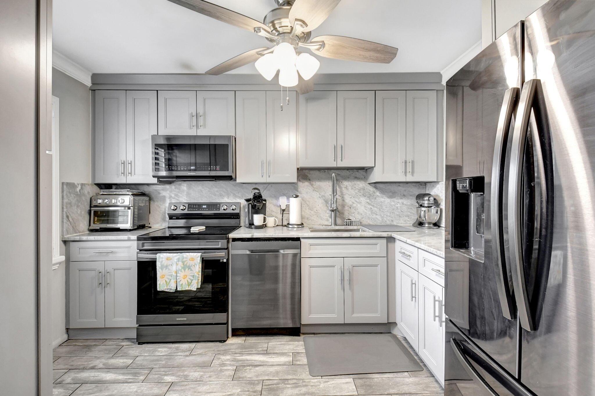 21214 Lago Circle, Unit 8B Boca Raton, FL 33433 - Photo 3 of 48 4-web-or-mls-DSC_6236