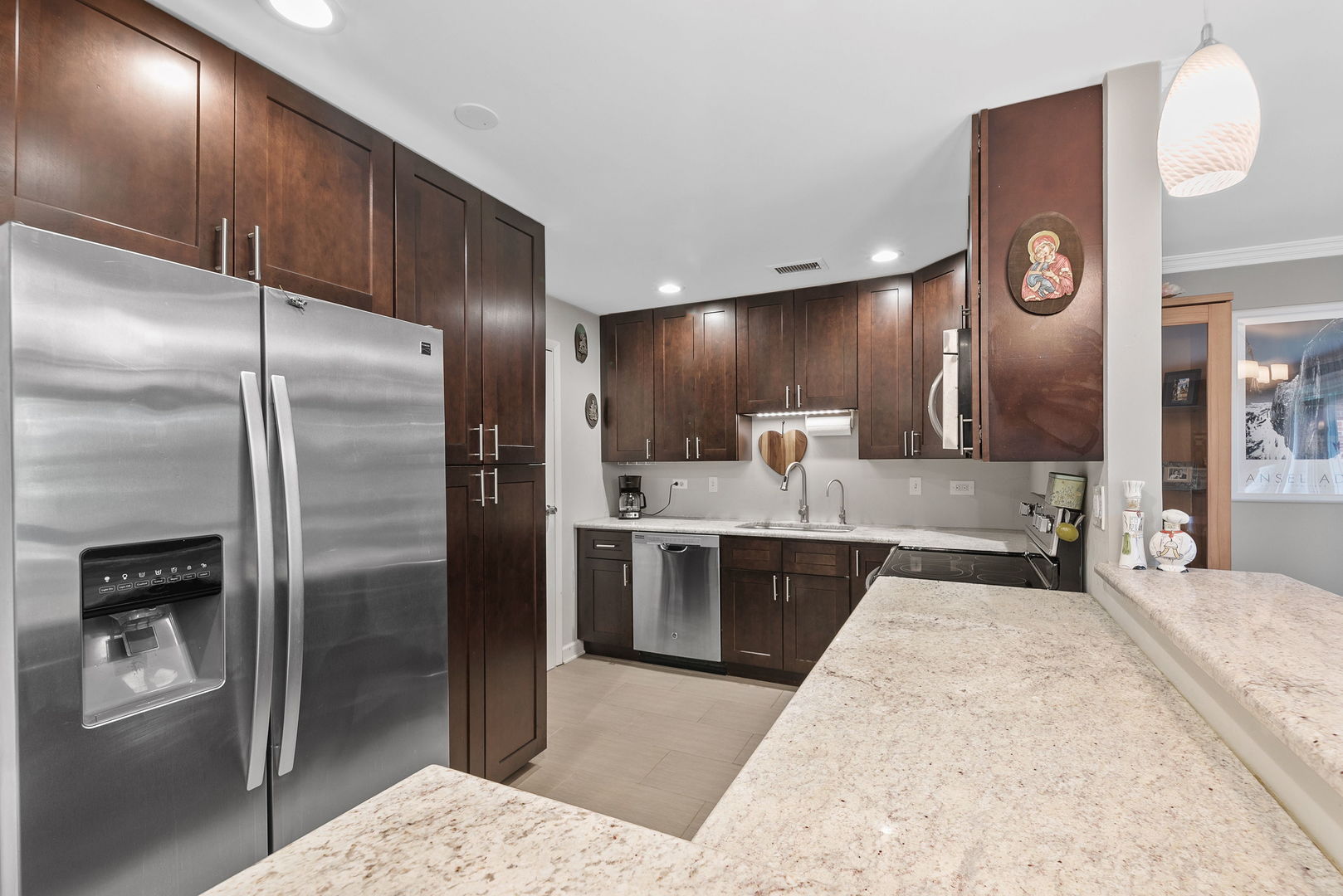 5804 Wolf Road, Unit 4A Western Springs, IL 60558 - Photo 12 of 27 Gallery Image 12