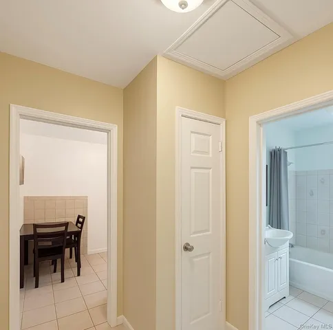 $260,000 | 7103 252nd Street, Unit 199B | Bellerose