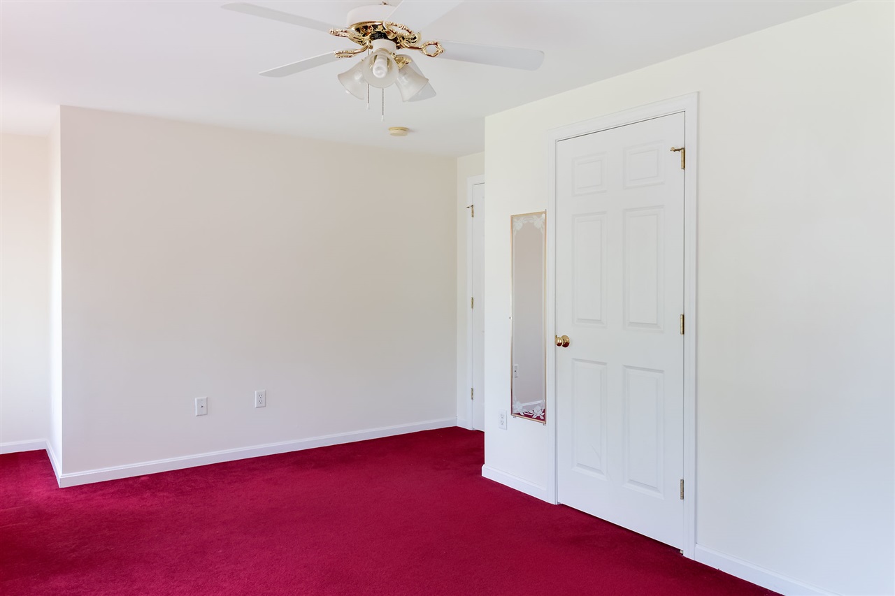 10 Duquette Street Rochester, NH 03867 - Photo 21 of 35