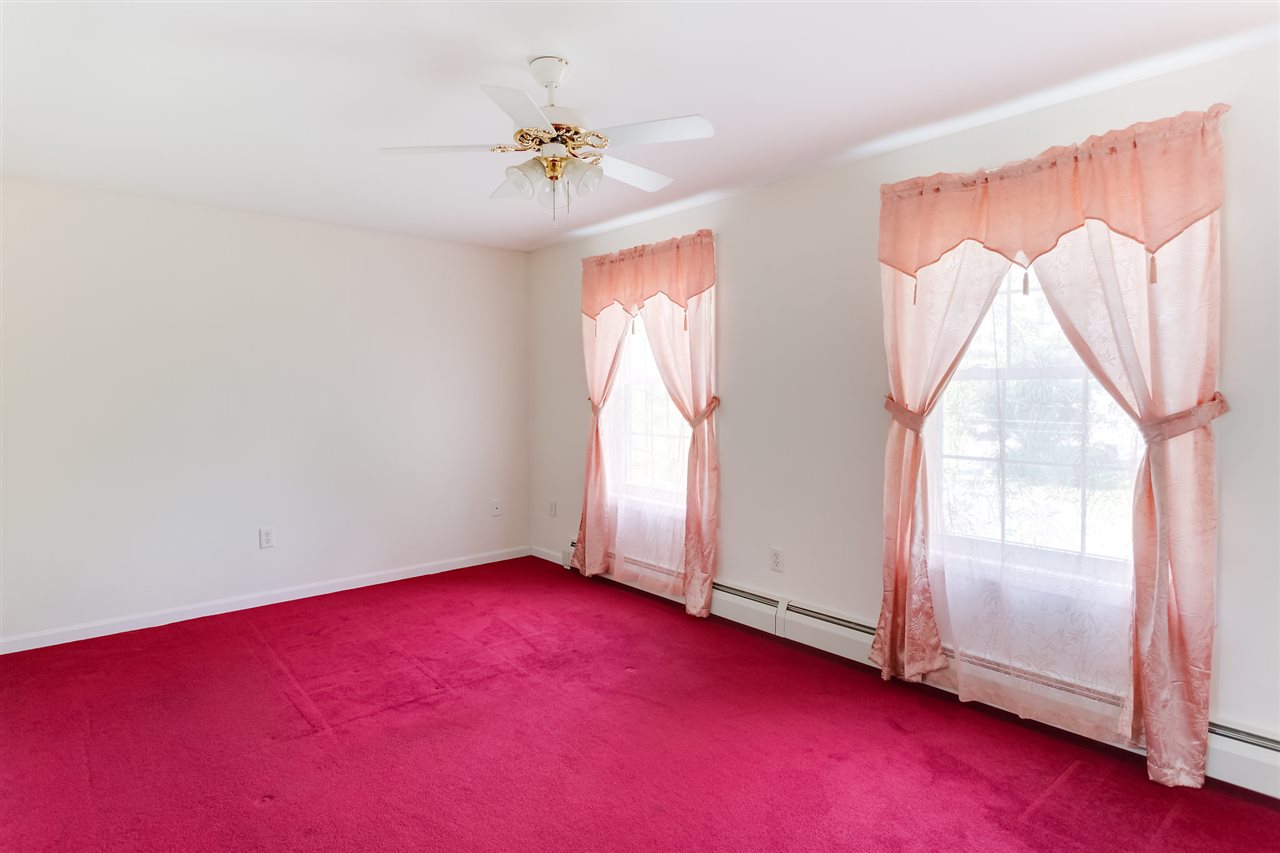 10 Duquette Street Rochester, NH 03867 - Photo 23 of 35