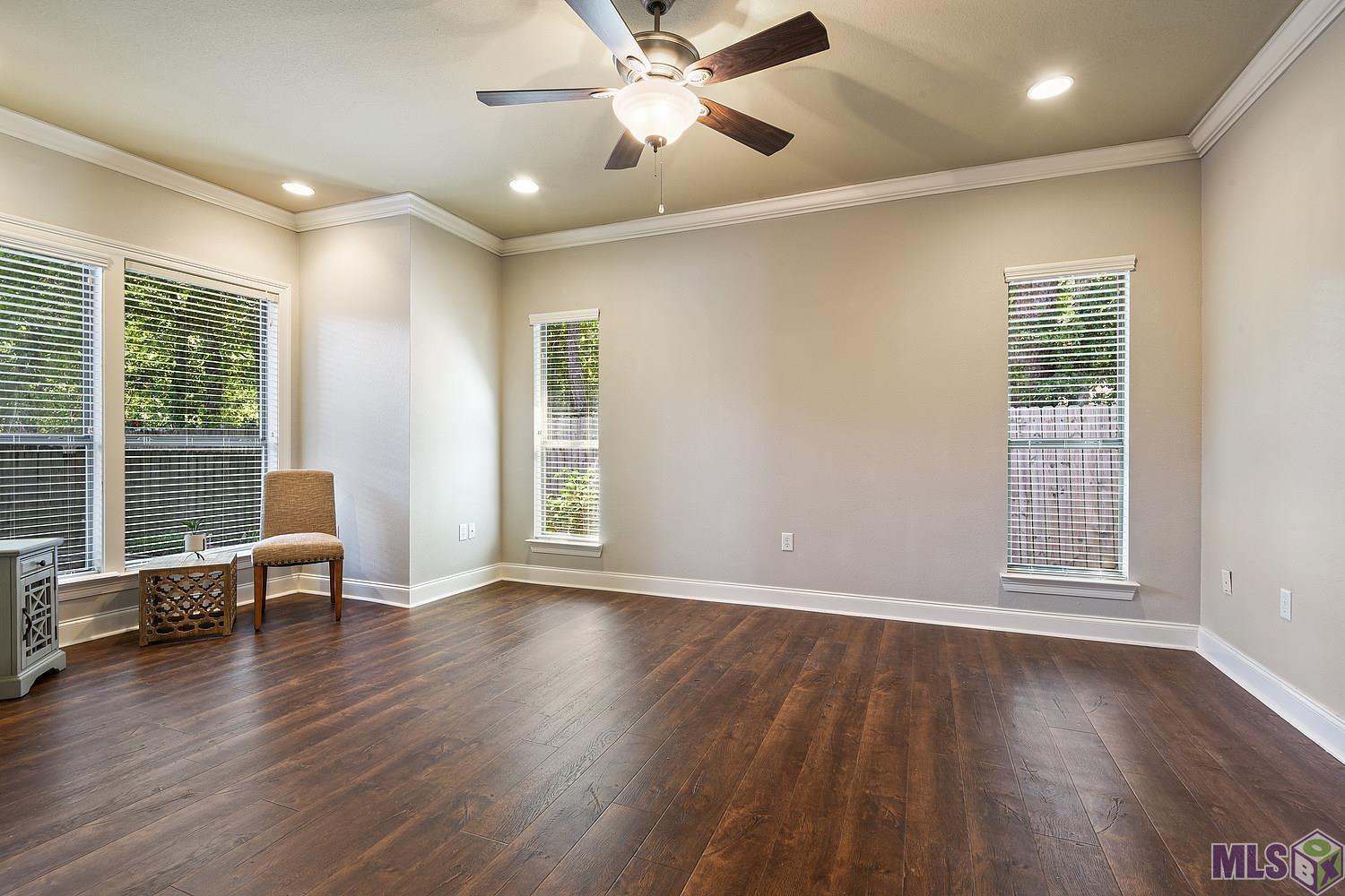 6415 Ridge Way Avenue Baton Rouge, LA 70817 - Photo 6 of 10