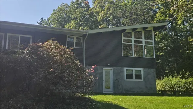 $549,900 | 7187 Woodchuck Hill Road, De Witt, NY 13066