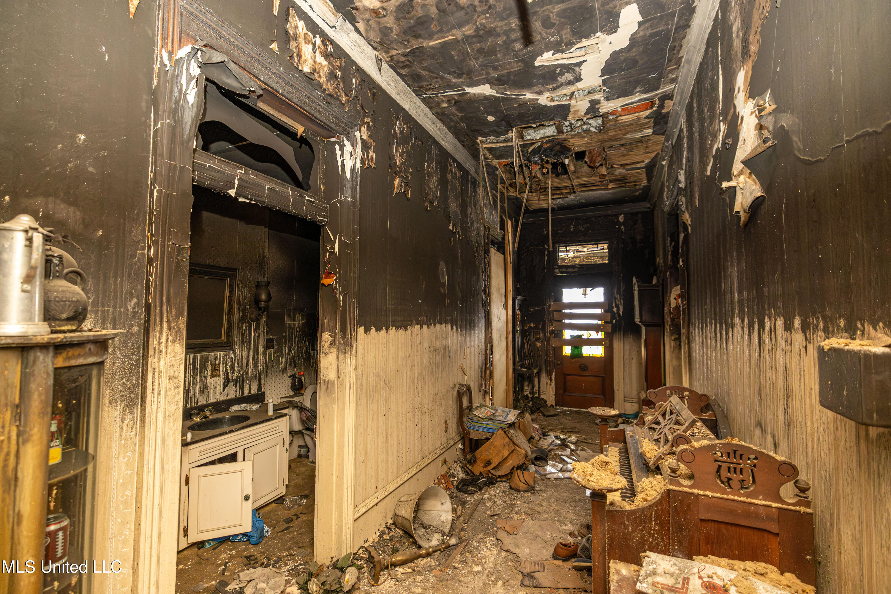 165 South Randolph Street Holly Springs, MS 38635 - Photo 11 of 29 934A9772