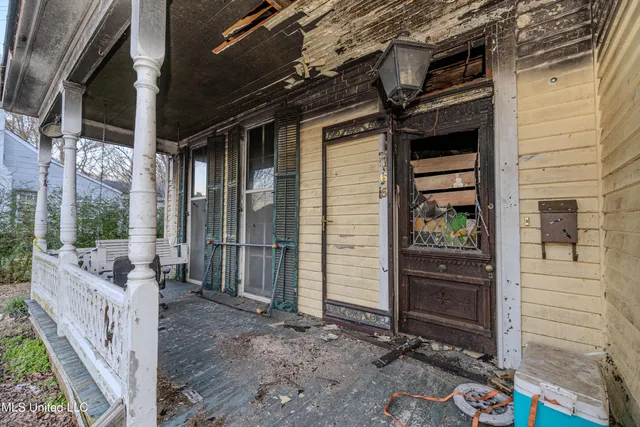 $69,000 | 165 South Randolph Street, Holly Springs, MS 38635