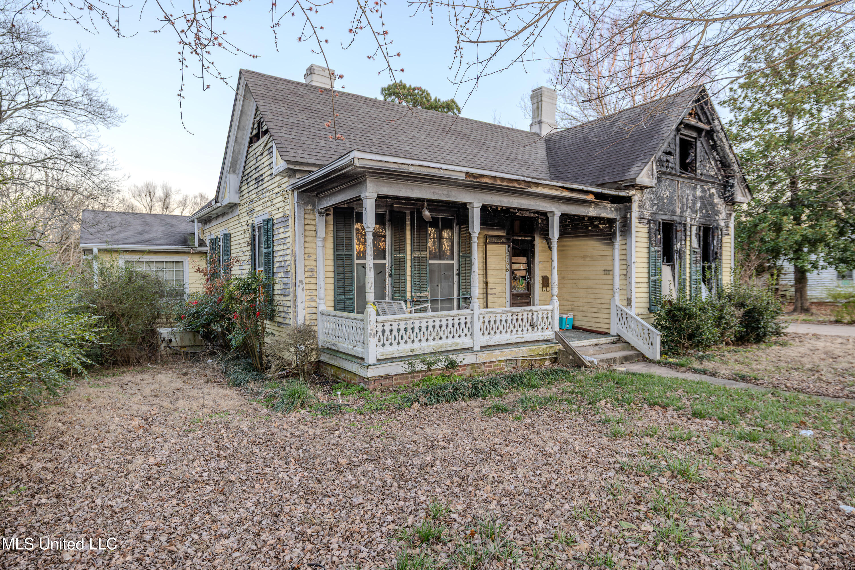 165 South Randolph Street Holly Springs, MS 38635 - Photo 2 of 29 934A9245