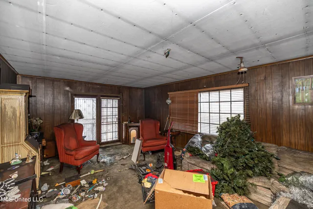 $69,000 | 165 South Randolph Street, Holly Springs, MS 38635