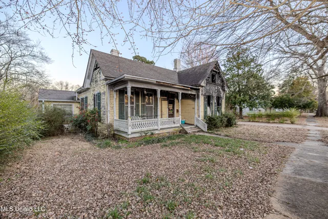 $69,000 | 165 South Randolph Street, Holly Springs, MS 38635