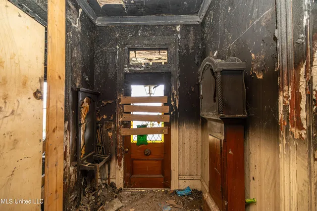 $69,000 | 165 South Randolph Street, Holly Springs, MS 38635