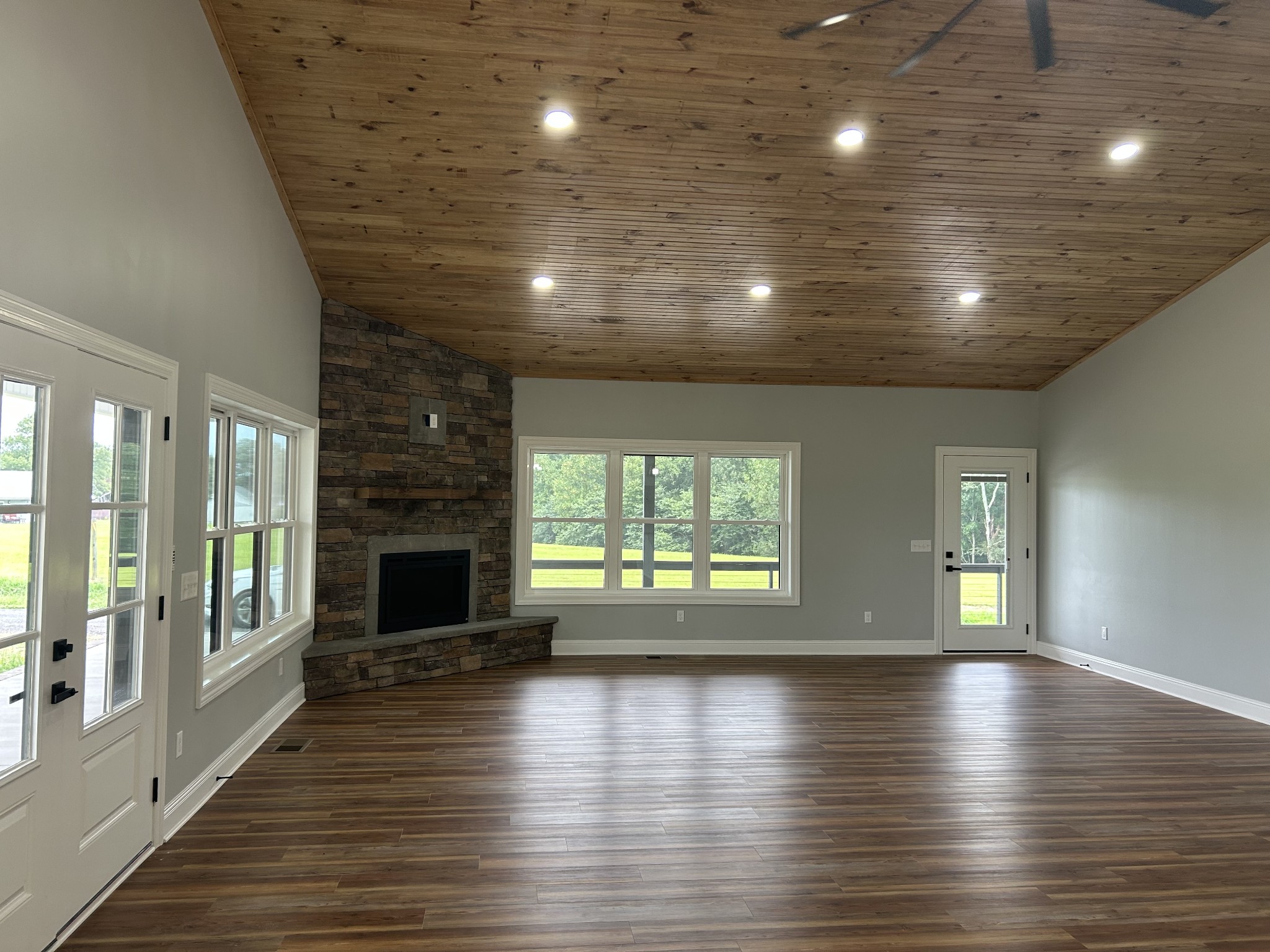 1036 Union Camp Road Lafayette, TN 37083 - Photo 18 of 28 Gallery Image 18