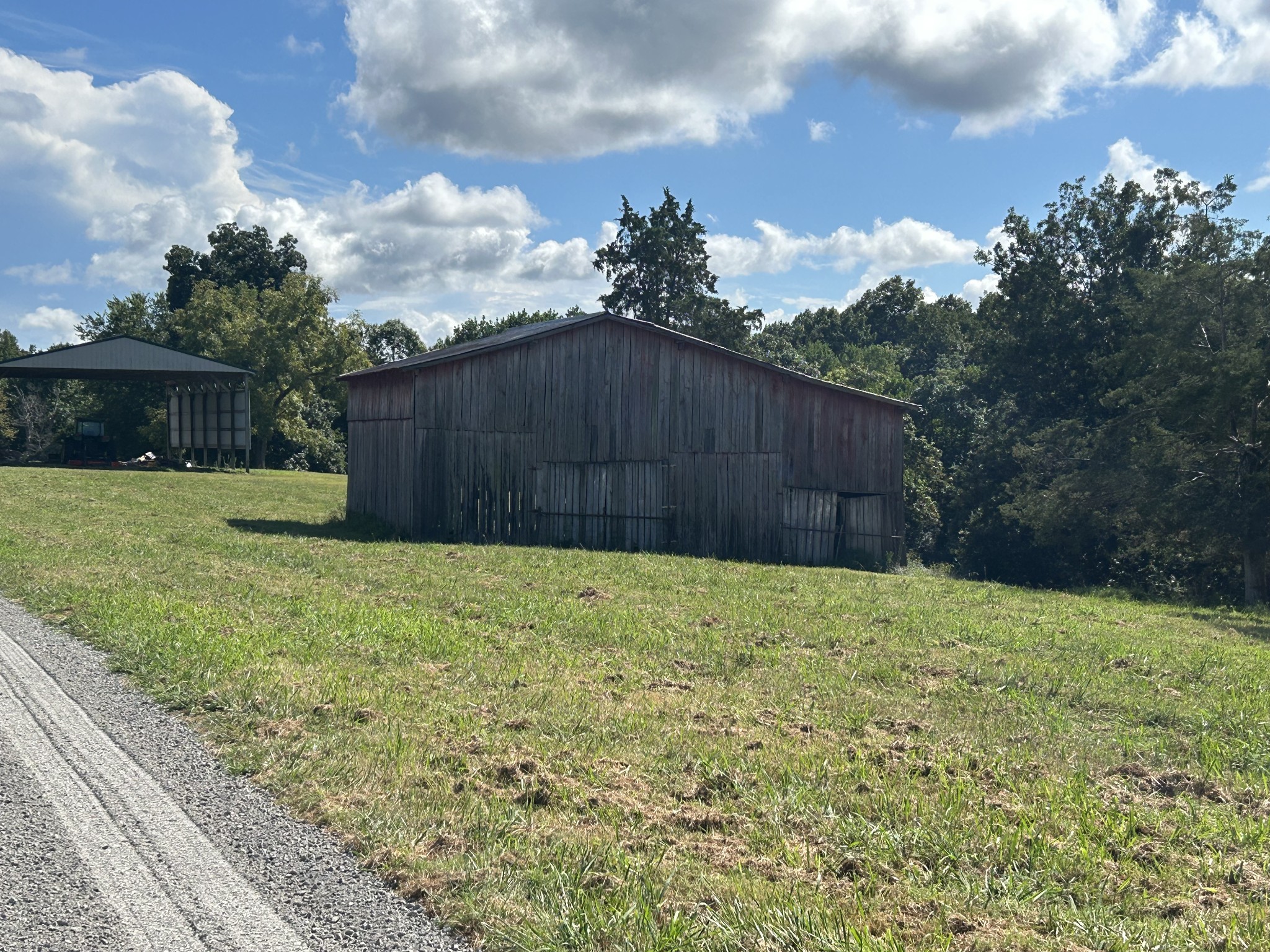 1036 Union Camp Road Lafayette, TN 37083 - Photo 3 of 28 Gallery Image 3