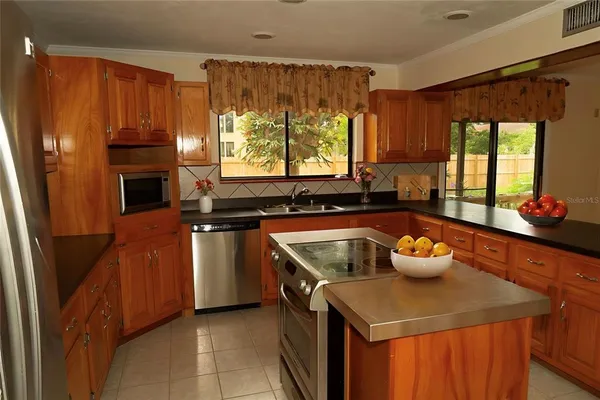 $435,000 | 829 North Beach Street, Ormond Beach, FL 32174