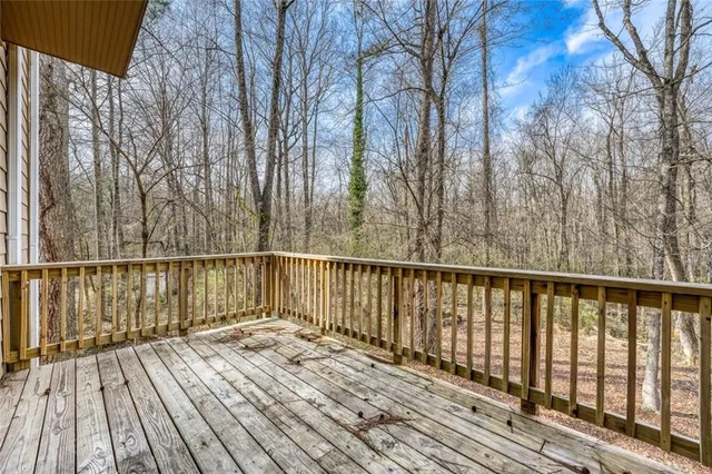 $325,000 | 707 Inland Way Northwest, Lilburn, GA 30047