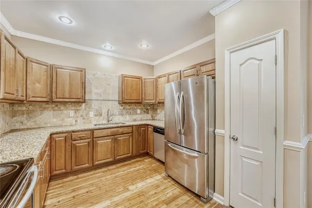 $325,000 | 707 Inland Way Northwest, Lilburn, GA 30047