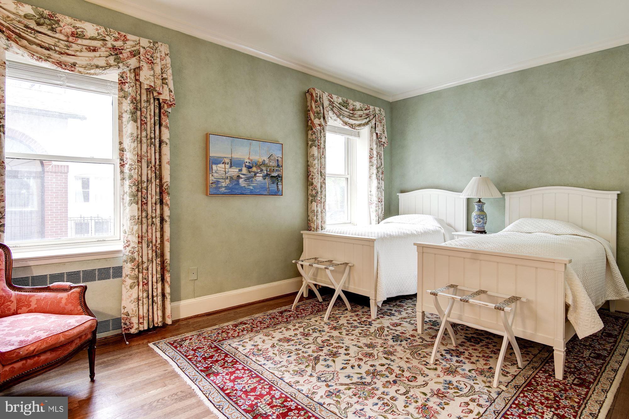 2120 Kalorama Road Northwest, Unit 1 Washington, DC 20008 - Photo 13 of 20 Primary Bedroom