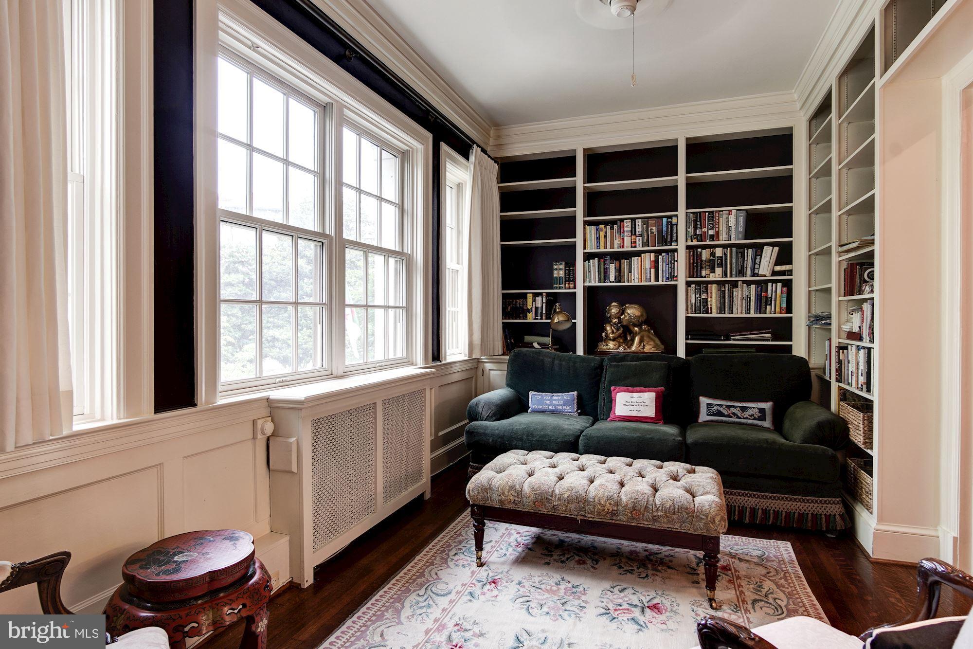 2120 Kalorama Road Northwest, Unit 1 Washington, DC 20008 - Photo 10 of 20 Library