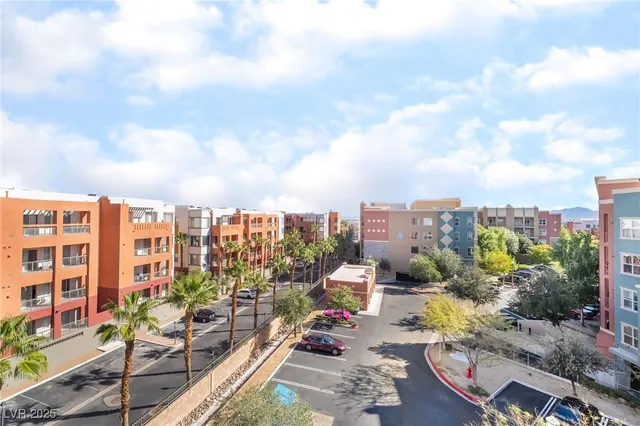 $1,750 | 38 East Serene Avenue, Unit 436, Las Vegas, NV 89123