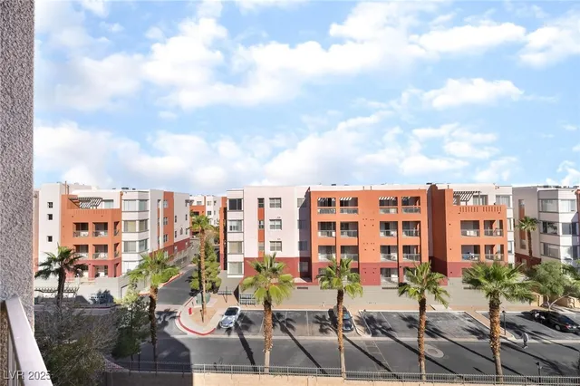 $1,750 | 38 East Serene Avenue, Unit 436, Las Vegas, NV 89123
