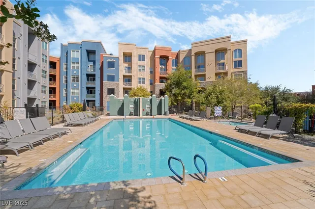 $1,750 | 38 East Serene Avenue, Unit 436, Las Vegas, NV 89123