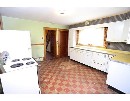 58 Bourne Street Three Rivers, MA 01080 - Photo 4 of 20