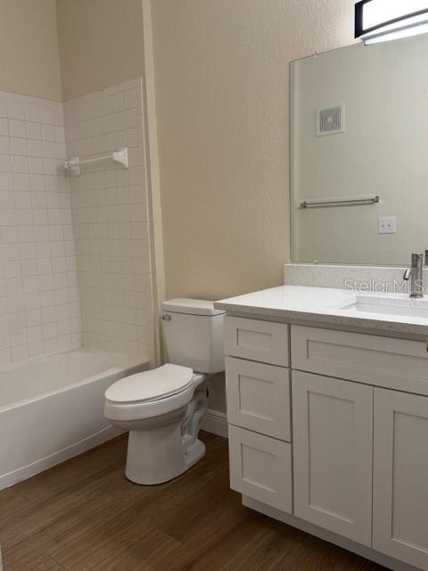 3707 Conroy Road, Unit 1712 Orlando, FL 32839 - Photo 5 of 9