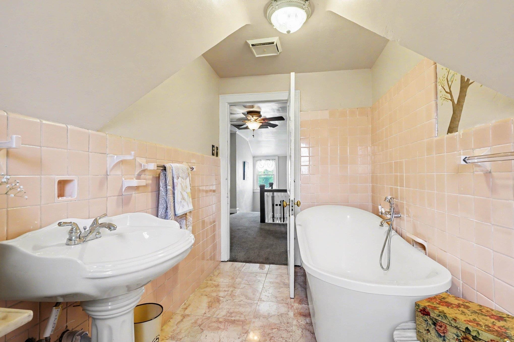 2160 Center Avenue Bay City, MI 48708 - Photo 27 of 50