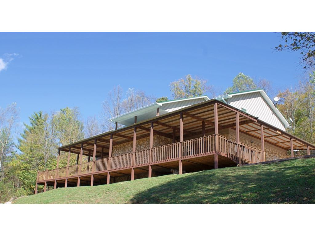 273 Toll Branch Road Johnson City, TN 37601 - Photo 2 of 36 Photo 2