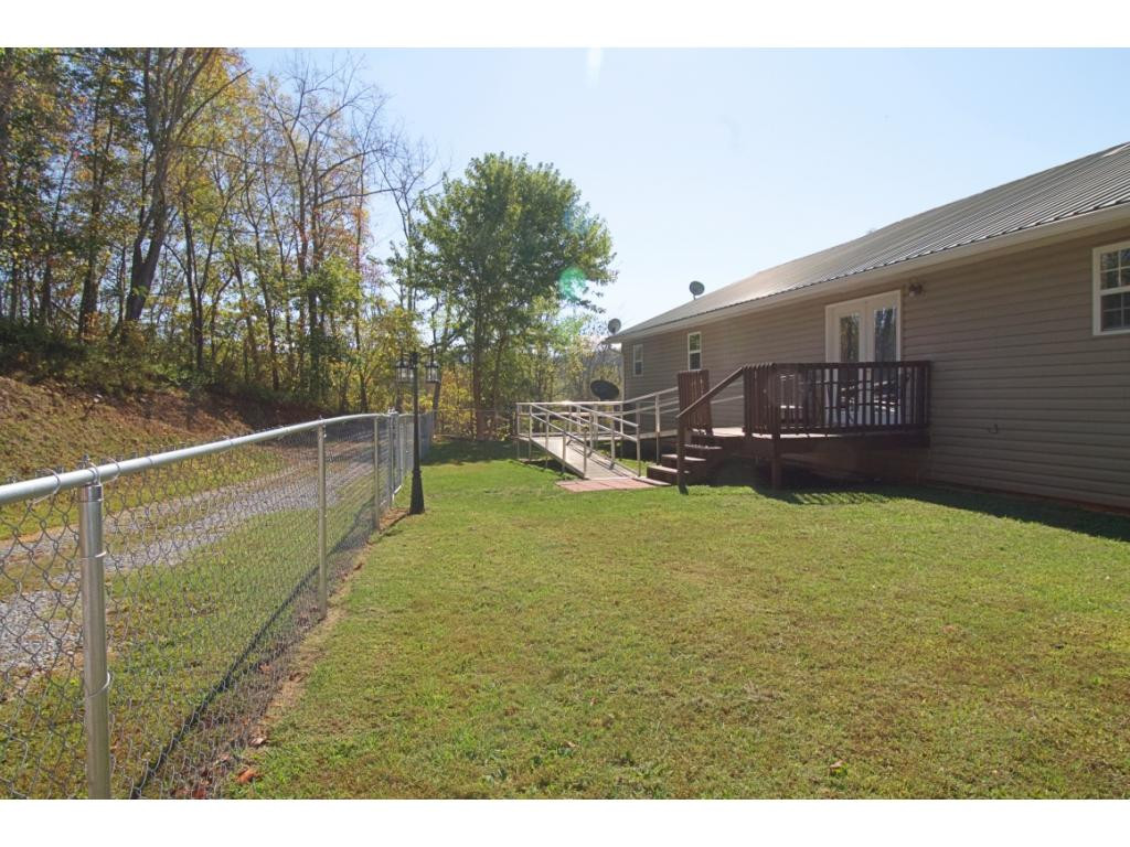 273 Toll Branch Road Johnson City, TN 37601 - Photo 29 of 36 Photo 29