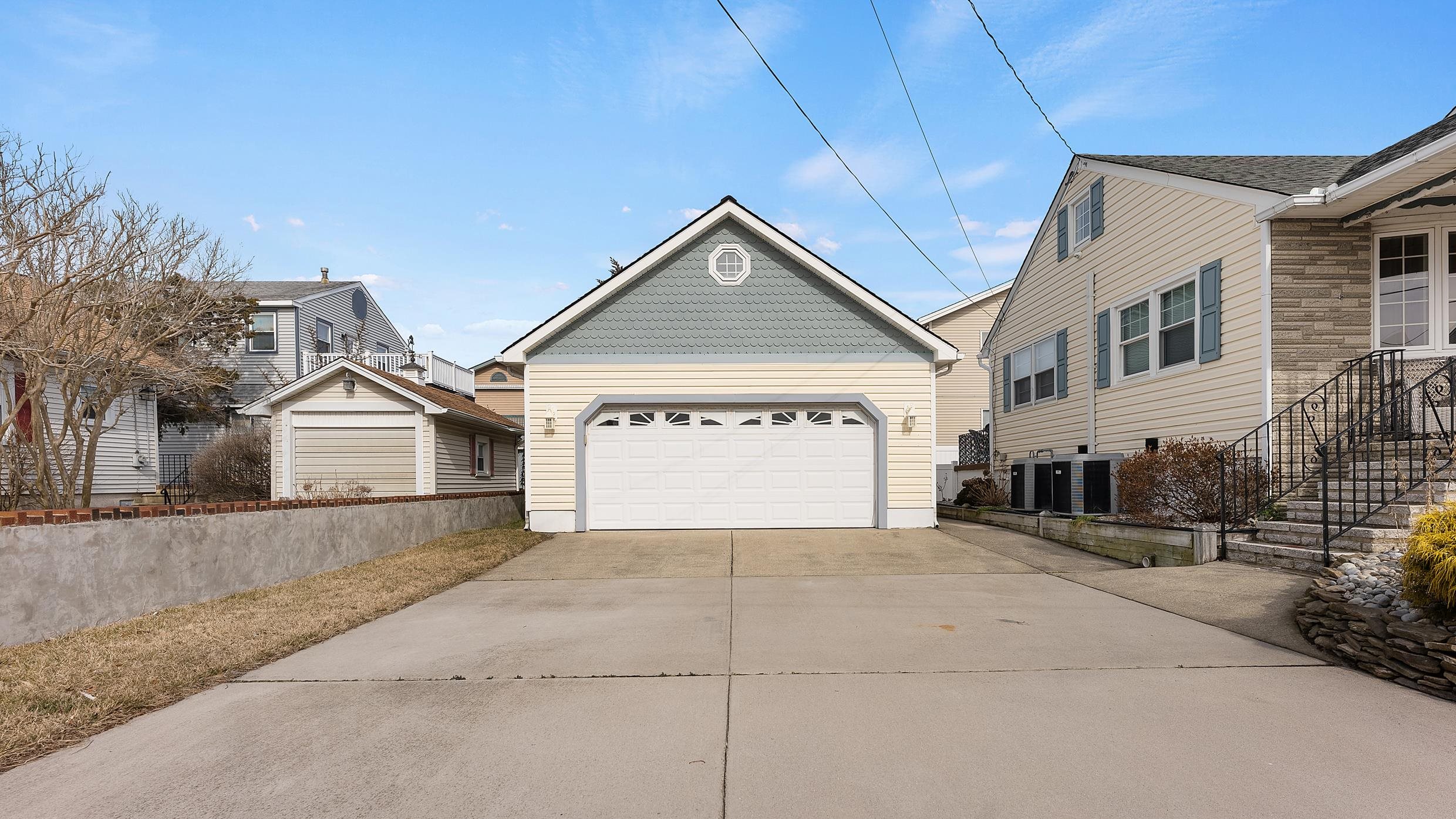 105 East Rambler Road Wildwood Crest, NJ 08260 - Photo 14 of 39 Gallery Image 14