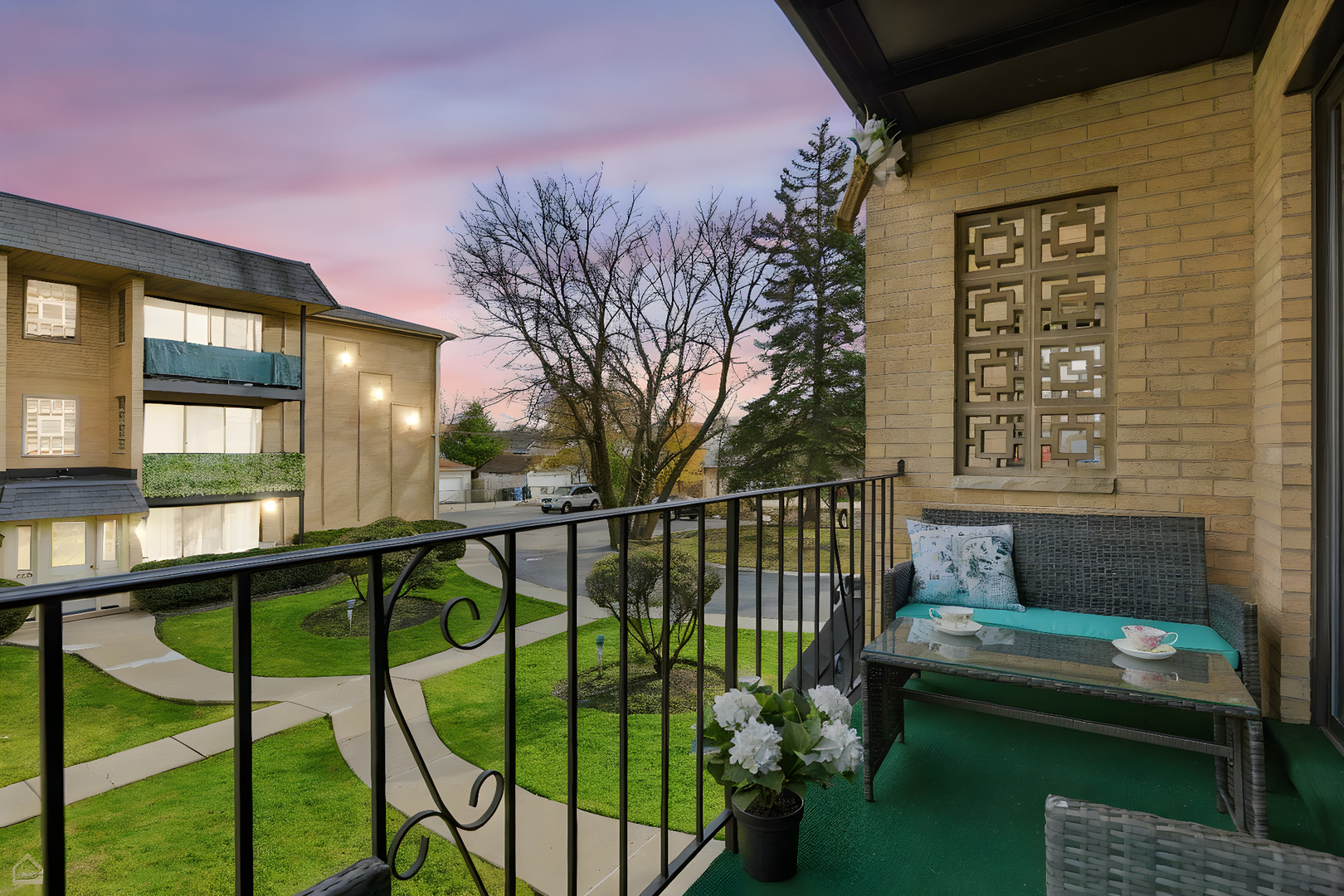 6568 West Roscoe Street, Unit 2N Chicago, IL 60634 - Photo 27 of 31 a view of balcony with furniture