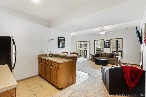 $899,900 | 465 Ledgestone Estates Lane, Sunrise Beach, MO 65079