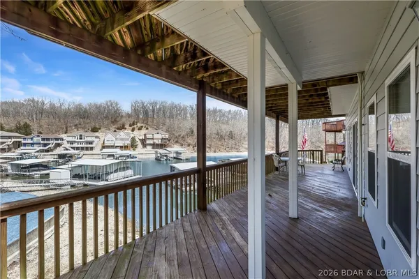 $899,900 | 465 Ledgestone Estates Lane, Sunrise Beach, MO 65079