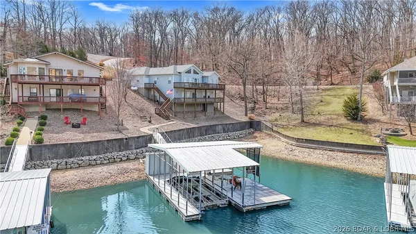 $899,900 | 465 Ledgestone Estates Lane, Sunrise Beach, MO 65079
