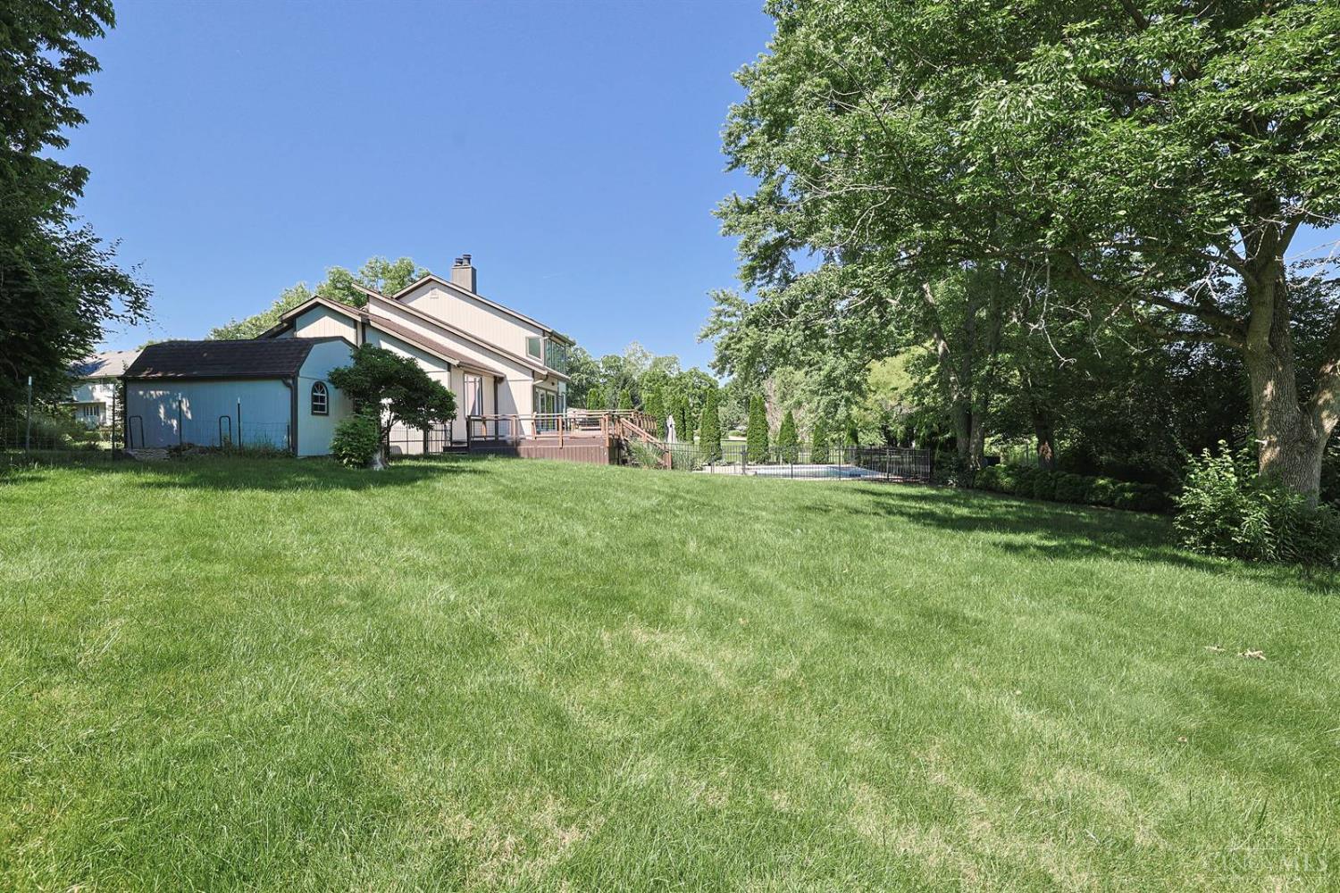 2928 Struble Road Cincinnati, OH 45251 - Photo 52 of 68
